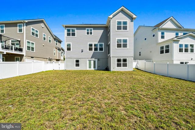 4322 SHAKESPEARE CIR, White Plains, MD 20695