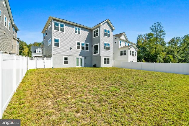 4322 SHAKESPEARE CIR, White Plains, MD 20695