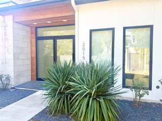 2015 De Verne ST, Austin, TX 78704