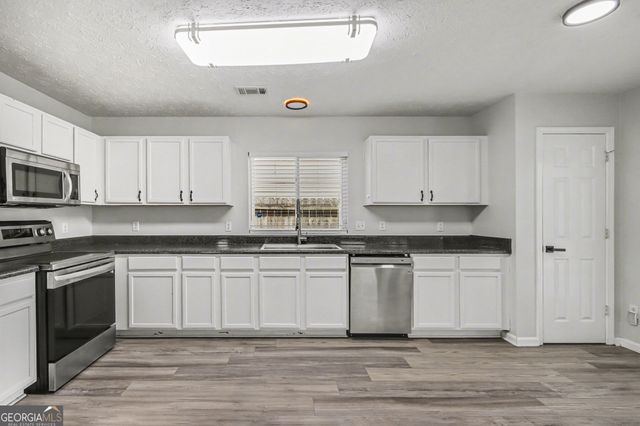 301 Silver Spring Street, Dallas, GA 30157