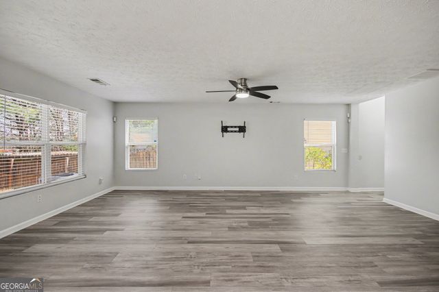 301 Silver Spring Street, Dallas, GA 30157