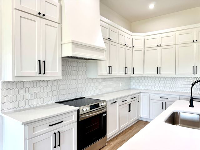 3297 Escobar Circle, Greenville, TX 75401