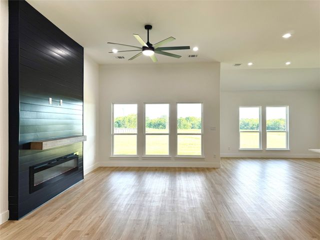 3297 Escobar Circle, Greenville, TX 75401