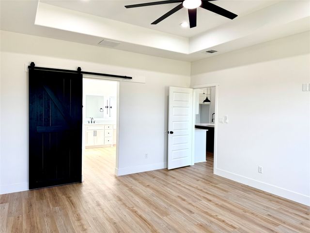 3297 Escobar Circle, Greenville, TX 75401