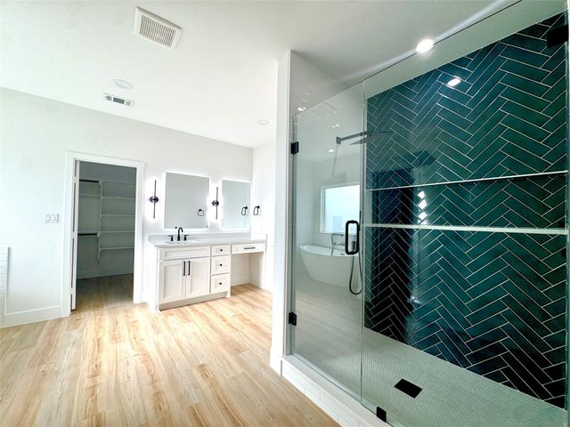 3297 Escobar Circle, Greenville, TX 75401