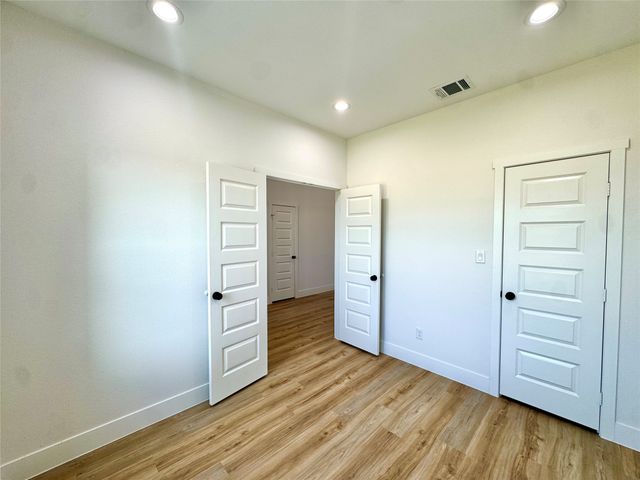 3297 Escobar Circle, Greenville, TX 75401
