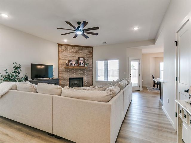 4526 Red Bird Road, Shawnee, OK 74804