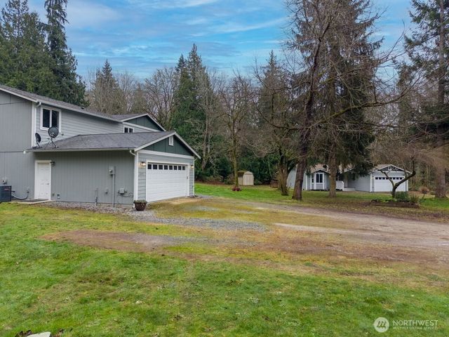 2295 S Camano Drive, Camano Island, WA 98282