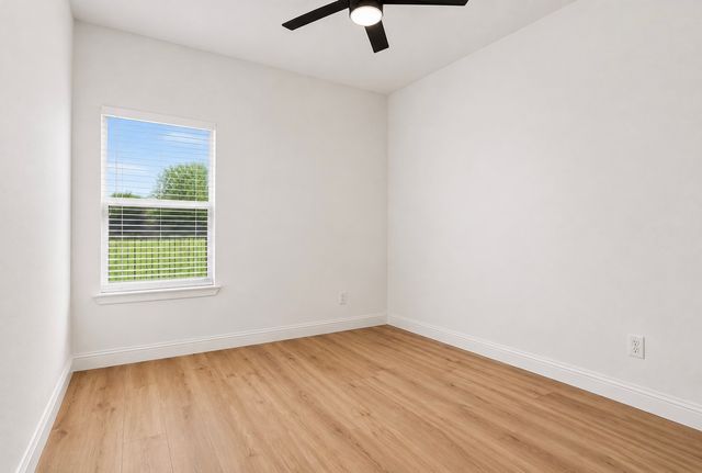 1516 E Humbolt Street, Fort Worth, TX 76104