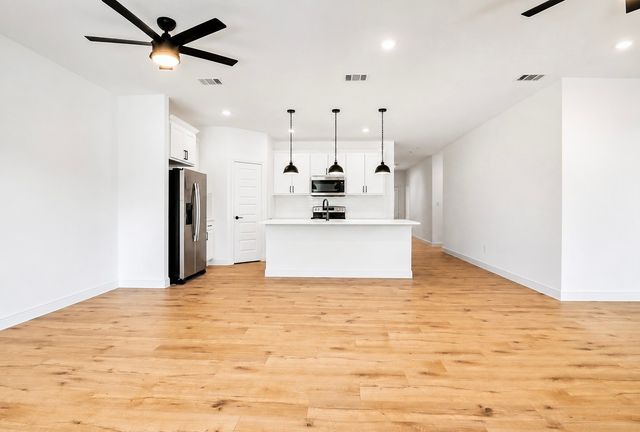 1516 E Humbolt Street, Fort Worth, TX 76104