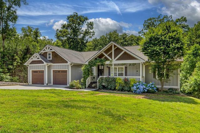 362 Meadow Circle, Ellijay, GA 30540