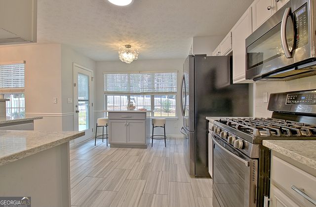 401 Rock Creek Drive, Peachtree City, GA 30269