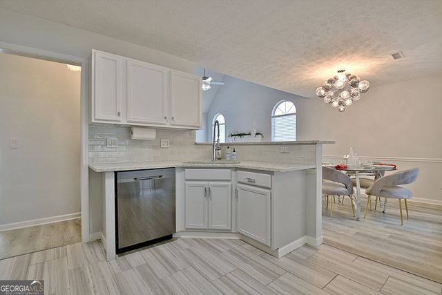 401 Rock Creek Drive, Peachtree City, GA 30269