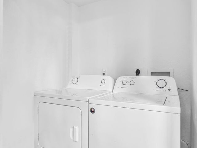 1830 Radius Drive 214, Hollywood, FL 33020