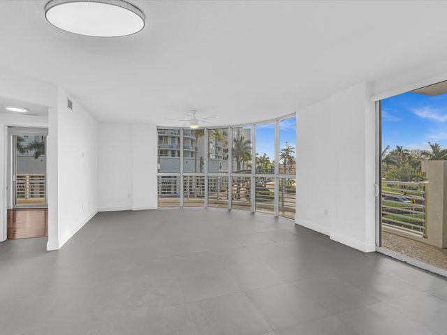 1830 Radius Drive 214, Hollywood, FL 33020