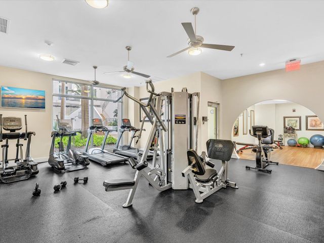 1830 Radius Drive 214, Hollywood, FL 33020