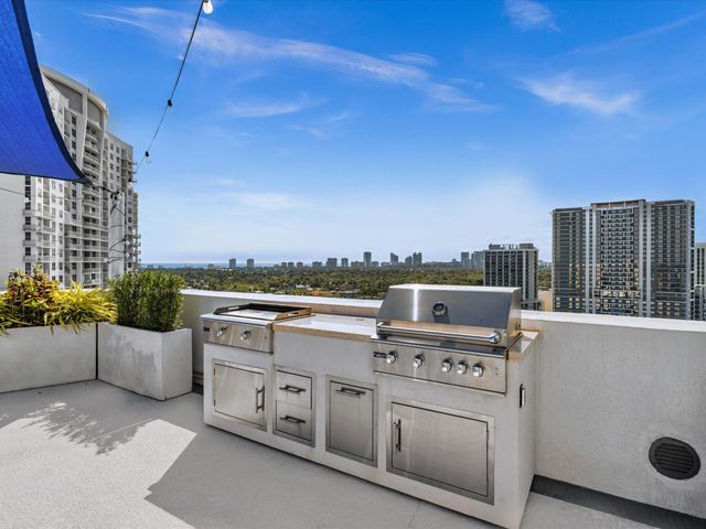 1830 Radius Drive 214, Hollywood, FL 33020