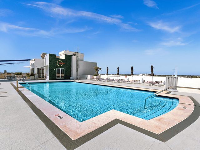 1830 Radius Drive 214, Hollywood, FL 33020