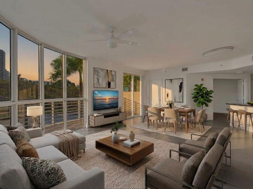 1830 Radius Drive 214, Hollywood, FL 33020