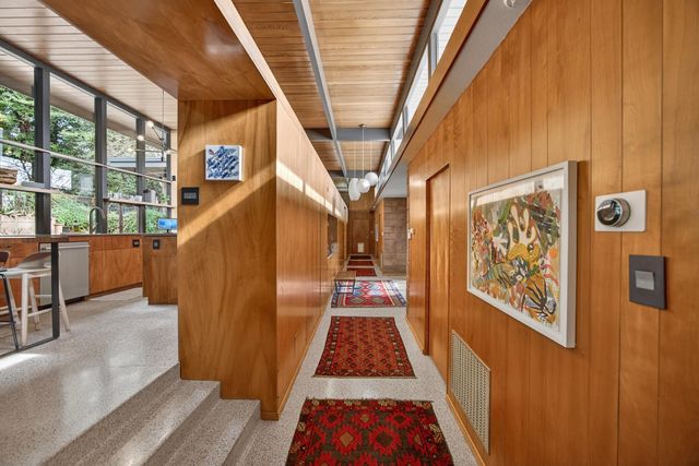 2051 Lambeth Way, Carmichael, CA 95608