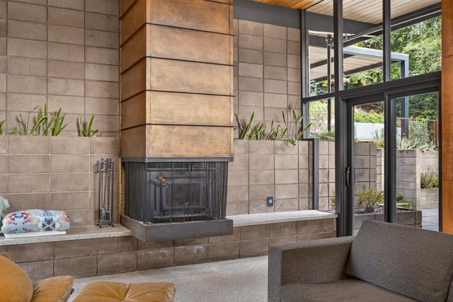 2051 Lambeth Way, Carmichael, CA 95608