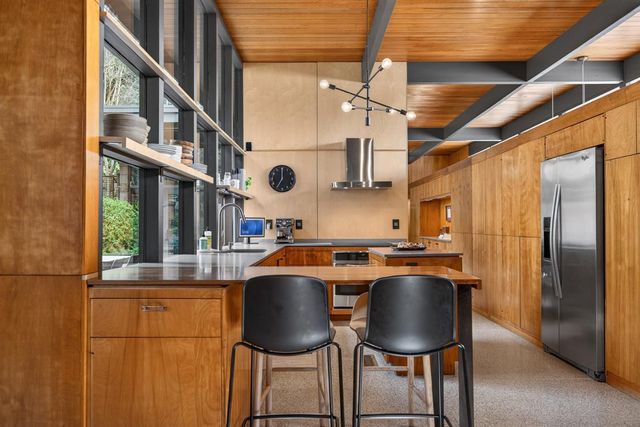 2051 Lambeth Way, Carmichael, CA 95608