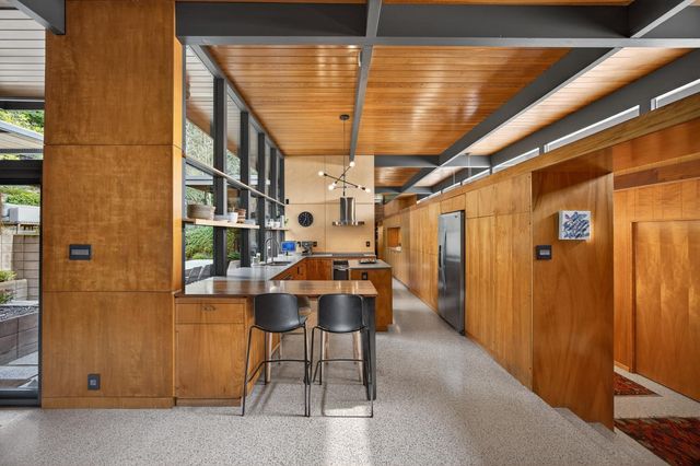 2051 Lambeth Way, Carmichael, CA 95608