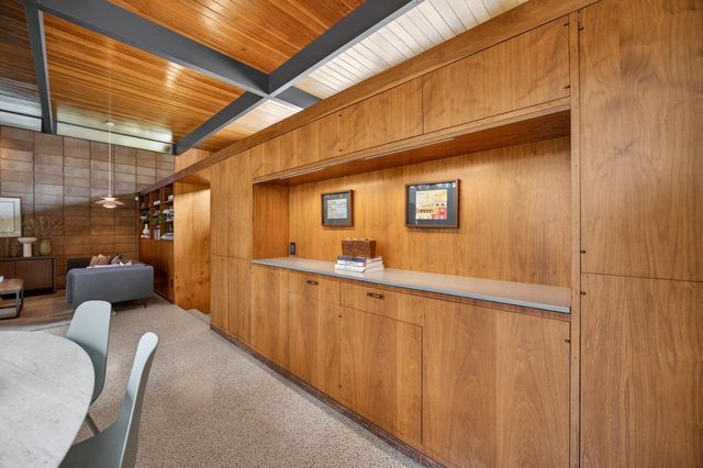 2051 Lambeth Way, Carmichael, CA 95608