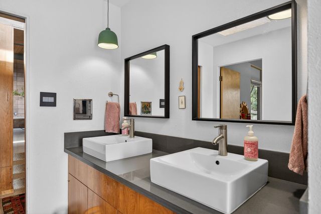 2051 Lambeth Way, Carmichael, CA 95608