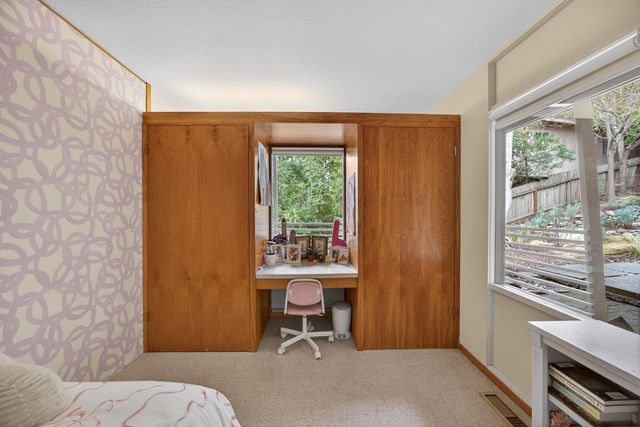 2051 Lambeth Way, Carmichael, CA 95608