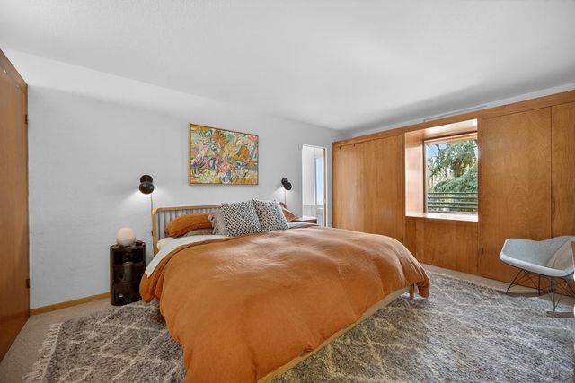 2051 Lambeth Way, Carmichael, CA 95608