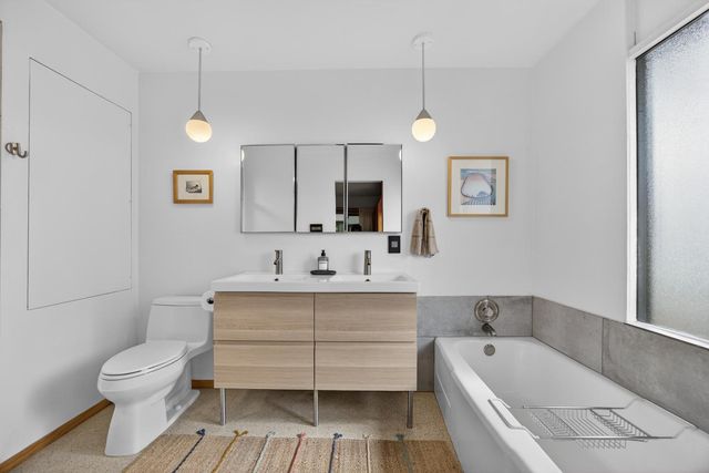 2051 Lambeth Way, Carmichael, CA 95608