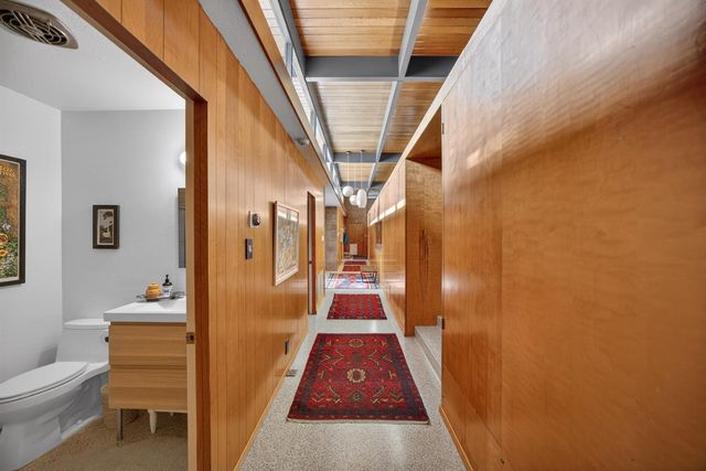 2051 Lambeth Way, Carmichael, CA 95608