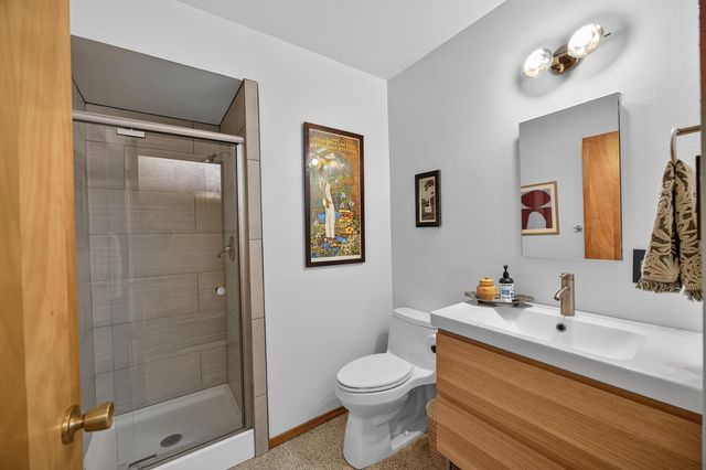 2051 Lambeth Way, Carmichael, CA 95608