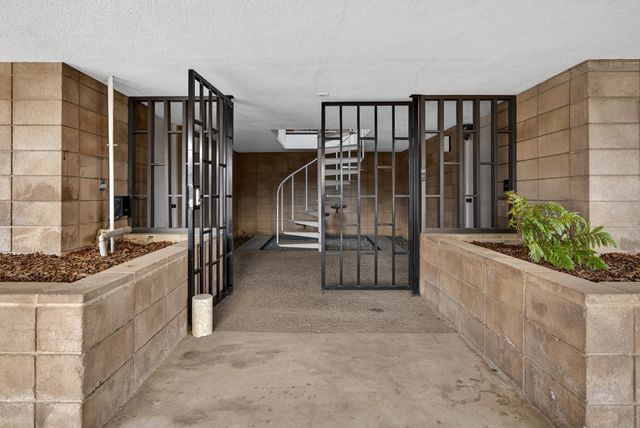 2051 Lambeth Way, Carmichael, CA 95608