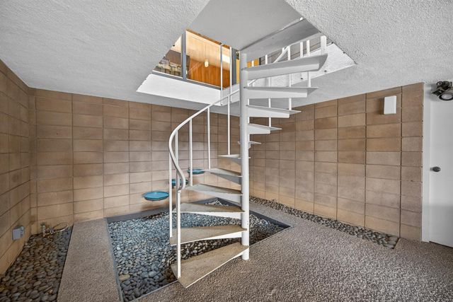 2051 Lambeth Way, Carmichael, CA 95608