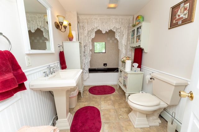 10200 S Lake Station Avenue, Lake, MI 48632