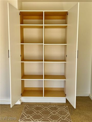 993 Via Canale Drive, Henderson, NV 89011