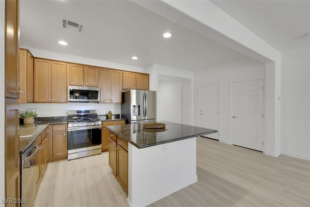 993 Via Canale Drive, Henderson, NV 89011