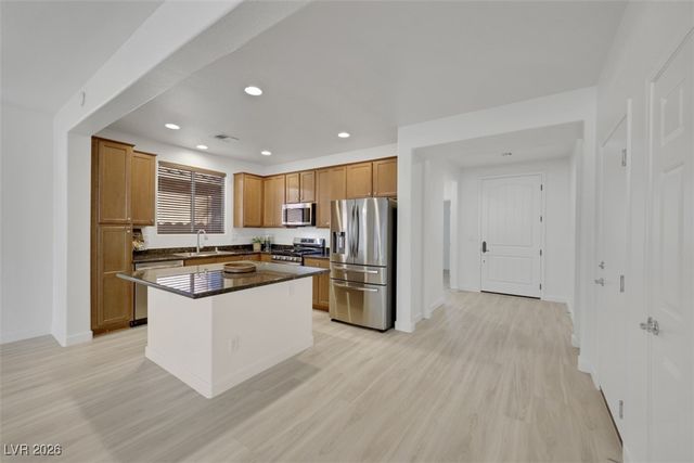 993 Via Canale Drive, Henderson, NV 89011