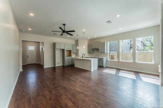 717 Fair, San Antonio, TX 78223