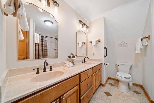 82 Emelia Drive, Morganton, GA 30560