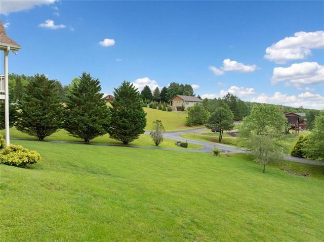 82 Emelia Drive, Morganton, GA 30560