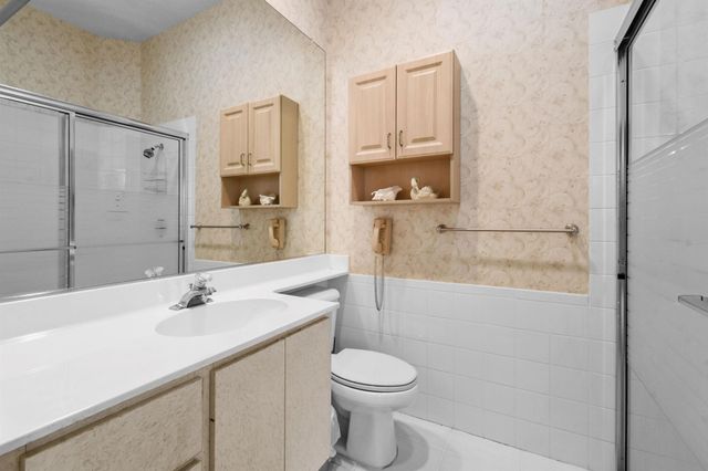 8172 SE Palm Hammock Lane, Hobe Sound, FL 33455
