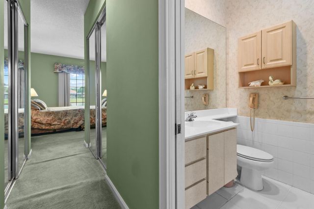 8172 SE Palm Hammock Lane, Hobe Sound, FL 33455
