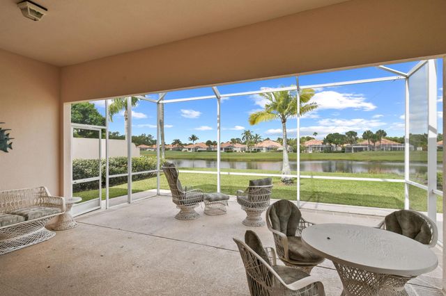8172 SE Palm Hammock Lane, Hobe Sound, FL 33455