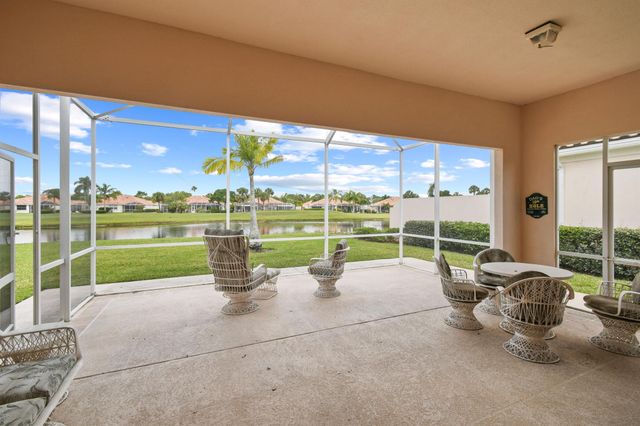 8172 SE Palm Hammock Lane, Hobe Sound, FL 33455