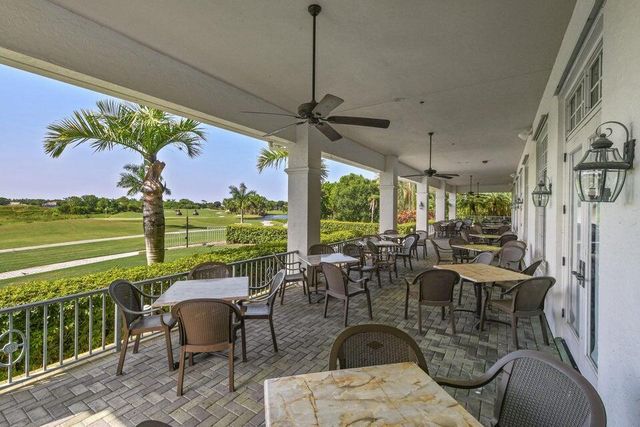 8172 SE Palm Hammock Lane, Hobe Sound, FL 33455
