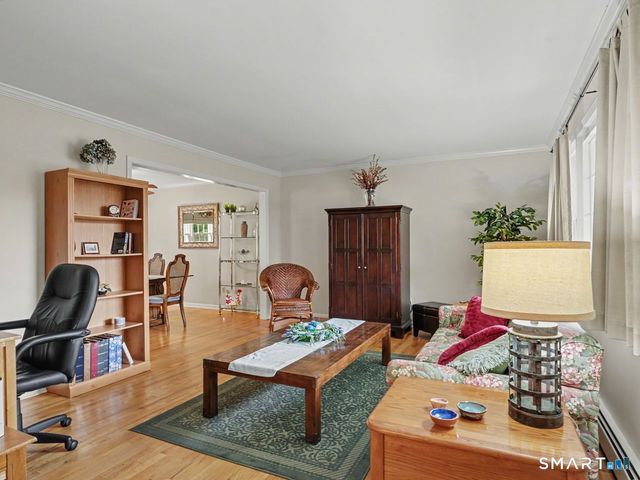 131 Hillside Lane, Monroe, CT 06468
