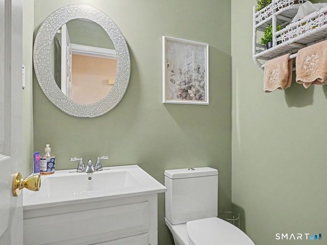 131 Hillside Lane, Monroe, CT 06468